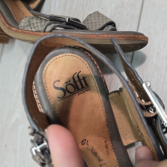 Sofft Women's Manryn Leather Open Toe Heels Sandals Shoes Sz 10M - Picture 14 of 16